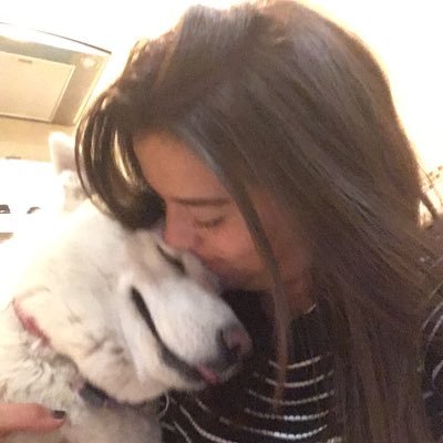 andreeadelarosa's profile picture. AQUÍ Y AHORA ✌️Nunca dejes de sonreír!