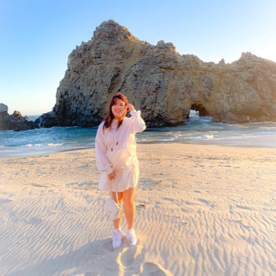 Human-centered NLP |👩🏻💻 PhD student @UMNComputerSci | 🧜🏻♀️UPenn,💃🏻 Masters @LTIatCMU | (ex-)intern @MetaAI @Amazon AGI @Microsoft AI🌹🌊🏖️🐶🐥 she/her
