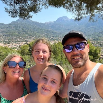 ollieryan21's profile picture. 