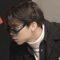 na (@cdrwila) 's Twitter Profile
