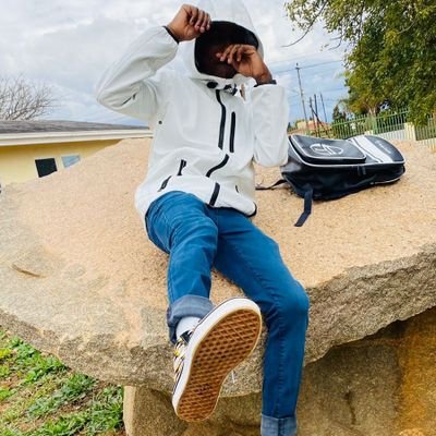 VhUtAli_EsCo's profile picture. 