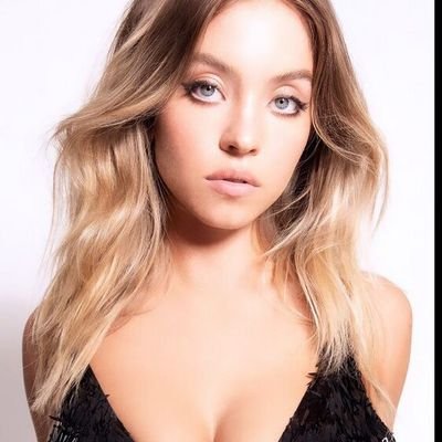 A place for the worship of the Goddess Sydney Sweeney💫
DM & comment for any discussions on our Goddess Sydney💫
🔞18+ Account 🔞
