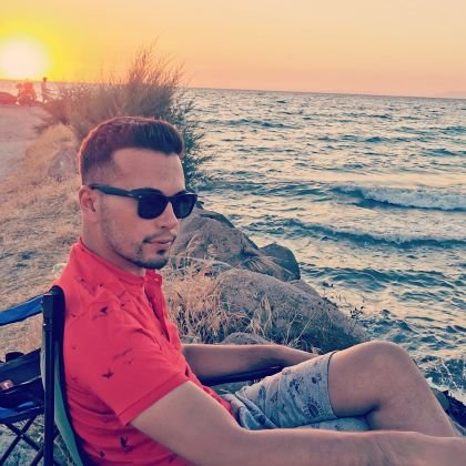 Efehsyn38's profile picture. Mutluluk keşfetmekten geçer 🌅🏖️🏕️💯