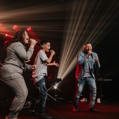 triojanuario's profile picture. Somos três irmãos com o propósito de pregar a palavra de Deus através das nossas vozes!! Esperamos que você seja abençoado por Cristo através da nossa adoração❤