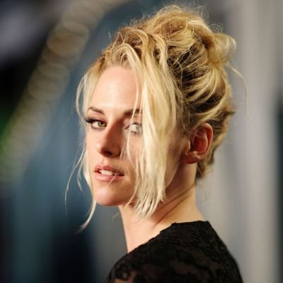 Your ultimate Twitter page about fashion and more of actress, director, Chanel ambassador and Academy Awards Nominee Kristen Jaymes Stewart