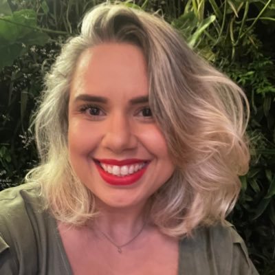 a tia que zica a vida de todo mundo