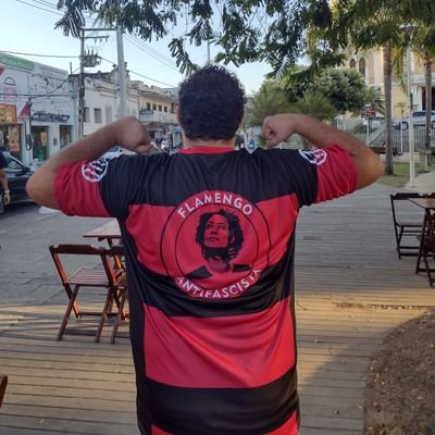 POLÍTICA,FUTEBOL, F1 e ESPORTE EM GERAL, filmes, hqs, livros... Militante de ESQUERDA, além de Rubro Negro, FLAMENGO! #Lula2022 #ForaBolsonaro