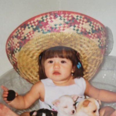 lilbarlita's profile picture. she/her • 5’8 @gretranada