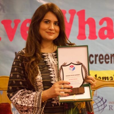 Multi media editor @dw_urdu @KhyberNews247 https://t.co/z11VXsk9Ia @SAMAATV @BBCUrdu @PTV, Award winner @unwomen_pak @iLO @stateIRF @Laadli۔PF