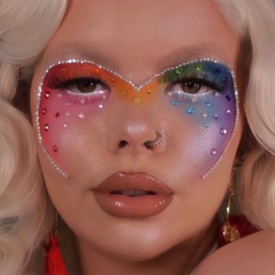 ❀ content creator + mua | UK ❀ pr/business - caitlindarling@icloud.com