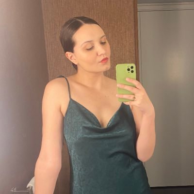 karaneitz's profile picture. Esther Perel fan girl