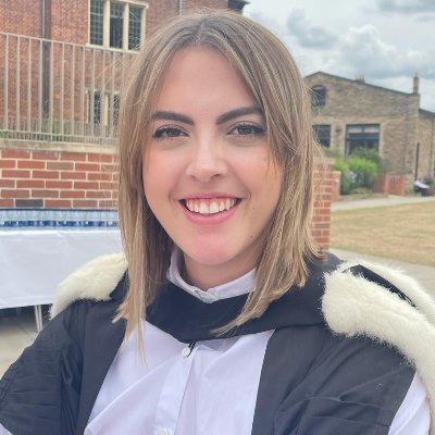 BA Music Graduate, University of Cambridge. MSc Music, Mind & Brain, Goldsmiths, University of London.
Conductor, flautist, composer and audio designer.