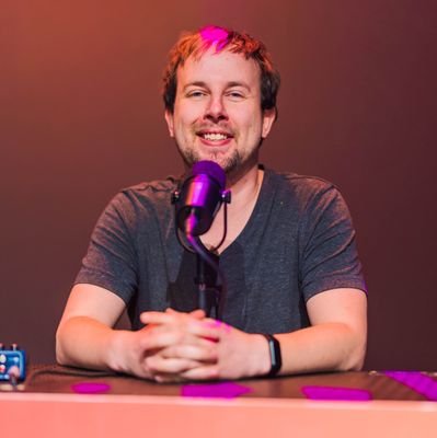 Computer scientist 🖥️ comedian 🎭 engineer ⚙️ geek 👾 keynote speaker🎤scicomm🎙️@nerdlandbe (NL/EN) - Mastodon: @jbaert@mastodon.social - Threads: jbaert_be