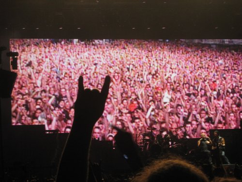 TeazerRocks's profile picture. hard hitting glam rock band from montreal ready to teaze the crowd from a stage near you . With @MizzAnnaLizz on bass