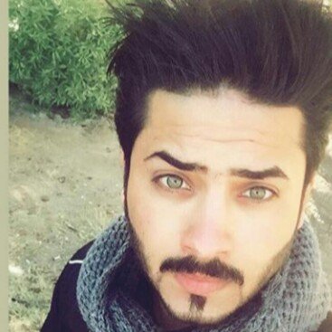 lyalsad93403815's profile picture. 