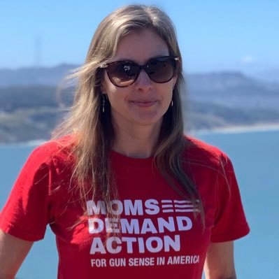 Mom of 2 girls & 2 German Shepherds/ GVP advocate - Volunteer with @momsdemand @everytown/ #ItTakesAllofUs to #EndGunViolence / SF Bay Area / #TeamPete 🐝