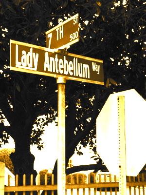 Mia_Quinn's profile picture. The official go-to gal for all things Lady A.