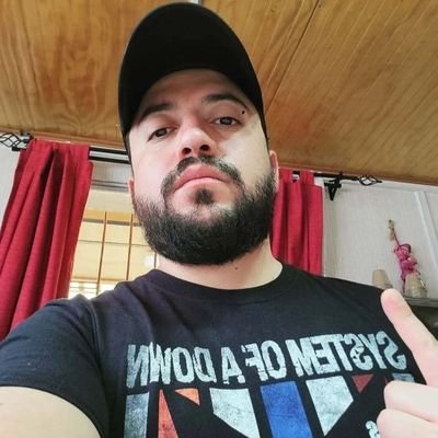 Profesor de inglés 🇨🇱 🏳️‍🌈🌳
Magister en educación
Antifascista/patriotas/nacionalistas
Música libros cine series
Octubrista de ❤️
Viva la revolution 🤟