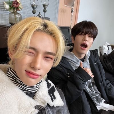 zqstaysz's profile picture. ⠀⠀⠀Ꮺ  ˚ . 스트레이 키즈 ⌗ our most beautiful loves !  𓆩 ♡ 𓆪