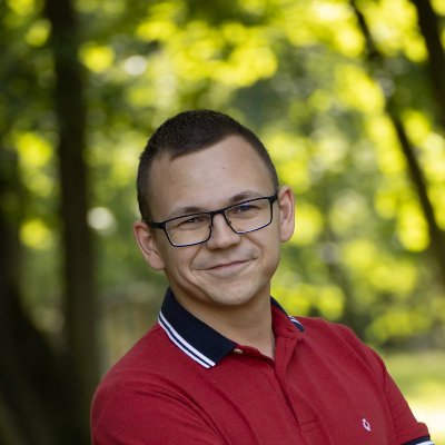 JBroz12993's profile picture. Nadšenec do robotiky, počítačového vidění,  3D tisku, malování, filmu a asijského jídla.