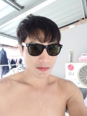 hlstatab's profile picture. 