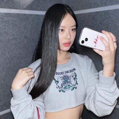 bbbbb__13's profile picture. 👖🤍