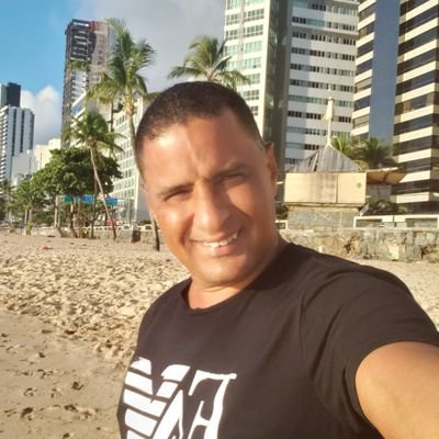 EdMaronhas's profile picture. Patriota🇧🇷🇧🇷🇧🇷 conservador de direita... por um Brasil  sem ladrões,  sem corrupção  e sem comunismo.