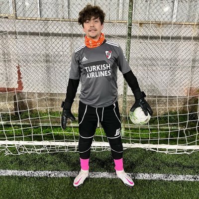 Pancho_eo's profile picture. Basketball. Arquero. AZUL HASTA LA MEDULA😍💙🤘 Chef Amateur 🍛🍽 Español🇨🇱-English🇺🇸