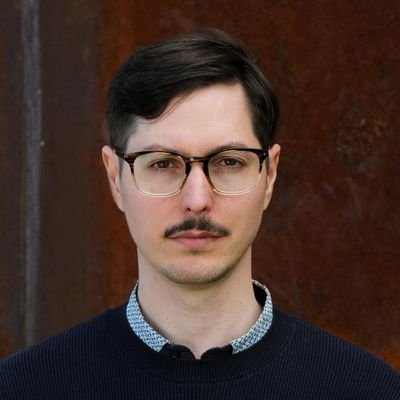 Researching German far-right-extremism/terrorism, QAnon, and content moderation policies DE+EN
Co-founder and Senior Researcher @cemas_io
https://t.co/h5SsQEZfOx