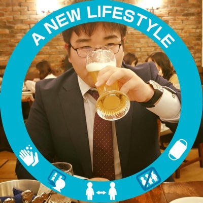 大学生以来約10年ぶりに再開。公的機関で訟務や審査を担当後,在ウィーンの国際機関にて科学技術分野における開発協力担当中。関心事は外交・安全保障,国際法,科学技術と行政法・環境法。呟きは個人的なもの。中途半端なオタク。音楽や旅好き!飛行機,艦,車,犬猫や写真&FM Yokohama好き。
