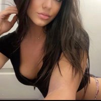 Chloe (@midnightchloxox) 's Twitter Profile
