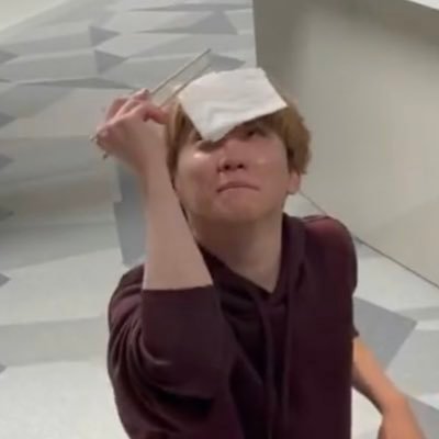 nomika_38's profile picture. 目だけは肥えてる　愚痴垢と化したなにか。 常に荒れてます。ミュート推奨 成人済