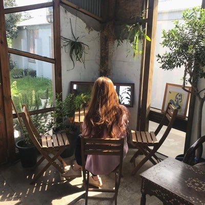 ideemah_'s profile picture. MD 👩🏻‍⚕️. Medicine as a major, art as a lover.