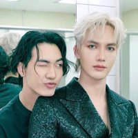 bl is my serotonin boost (@bl_lov_e_r) 's Twitter Profile