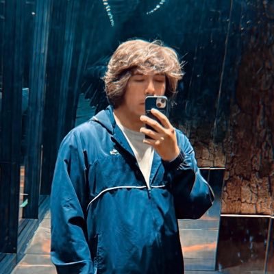 JsnSnts's profile picture. 