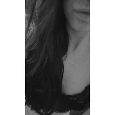 flopyjiji's profile picture. 🔥😜