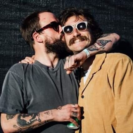 gifs, photos and videos of the band IDLES.
(btw im just a fan account, im not affiliated with the band or anything)