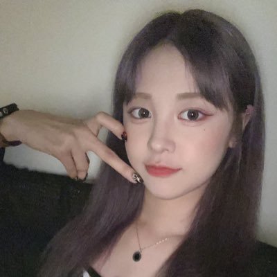 ohlola_0222's profile picture. #픽시 #PIXY #로라 #LOLA 💜💟