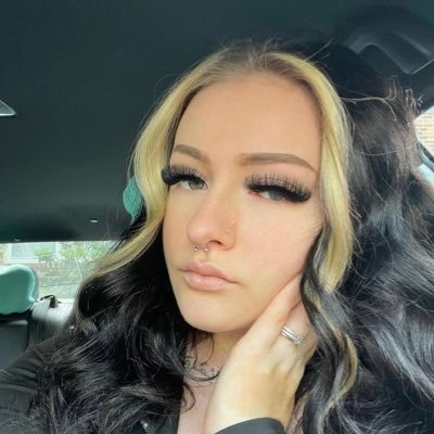 aubieezy's profile picture. here for a good time🫶🏻