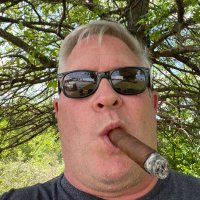 David T (@bigcigardaddy) 's Twitter Profile