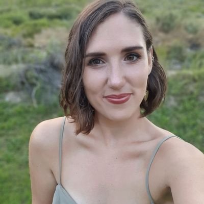 engelasmit98's profile picture. 