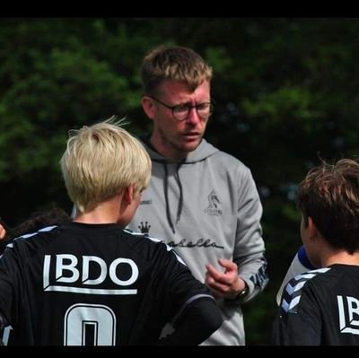 NikolaiM's profile picture. Fodboldtræner hos IF Lyseng med stor interesse i ungdomsfodbold, prof. bold og... ja, alt fodbold! Hjertet banker for AGF og Suppen!