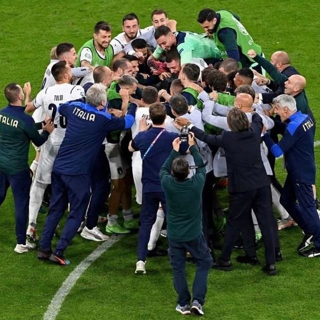 PervalHrothner3's profile picture. 🇳🇿NZ / AUS🇳🇿 📍 Melbourne Based 📍Live Your Best Life Coach 📸 Doxxed 🚨Community Growth Council 🚨 @bullsapesproj ⭐️