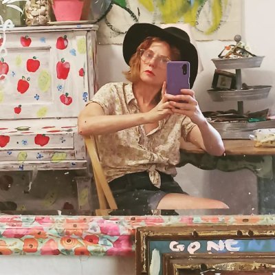 runyellow's profile picture. artist by any means - free palestine @gretchenandwolves.bsky.

Team Hoda community effort 4 deaf Palestinian mother, & disabled family in Gaza reach their goal.