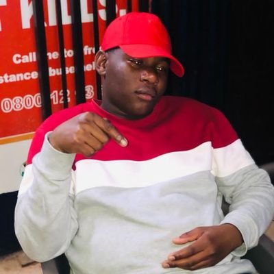 🎯 | House MusiQ 📀 | Yashii Country 🔥 | 🌍🧸❤️am the biggest fan of @Ezramlotshwa . Liverpool⚽️