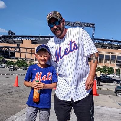 Mets Fan/ Bills Mafia/ father of 3 family man.