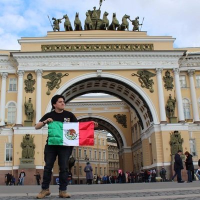 La cuenta antes conocida como @un_mexicano. Coordino datos y tech en @LABCO14. Aprendo a vincular policy e IA de manera responsable en @egobiernoytp