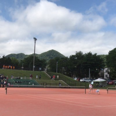 札幌ソフトテニス連盟中学部の公式アカウントです。大会などの結果などを更新していきます。