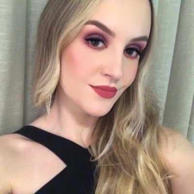luiza_ferreto Profile Picture