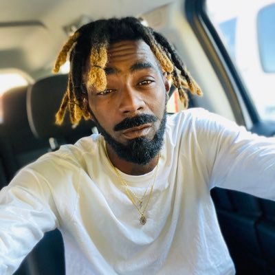 RellSloan's profile picture. Staying Focused, Getting Money, 

Black owner of Squeaky Clean Detailing 

Tucson Arizona ….